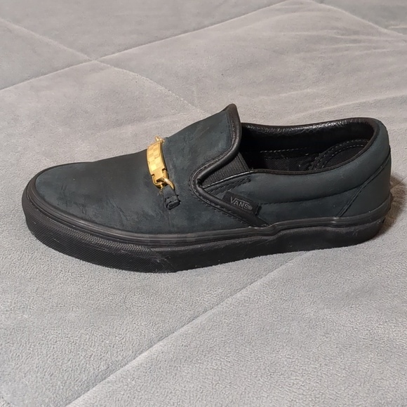 Vans Shoes - Vans Cher Strauberry Black Skate Slip-on Punk Rock Style Women size 5